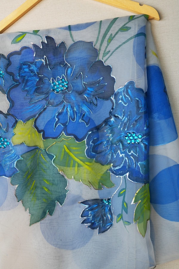 Blue floral leafy dupatta design